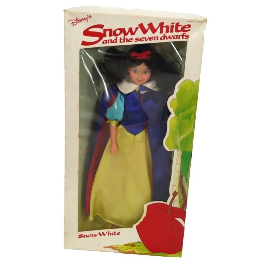 Vintage DISNEY Snow White & the Seven Dwarfs 11.5